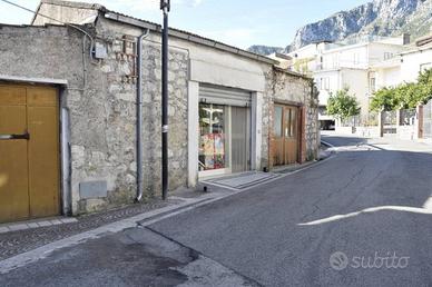 Appartamento di 178 m² con 5 locali a Ausonia