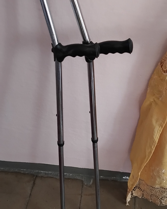 Stampelle canadesi per adulti