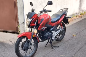 HONDA CB 125 F