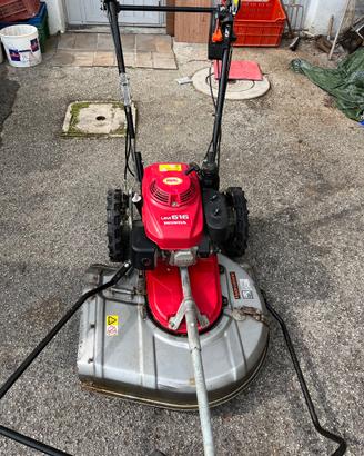 Rasaerba sfalciatutto Honda um 616