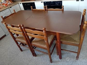 Tavolo cucina allungabile con 6 sedie