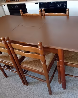 Tavolo cucina allungabile con 6 sedie