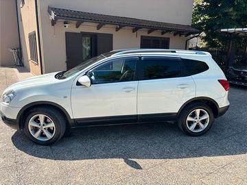 NISSAN Qashqai+2 anno 2009