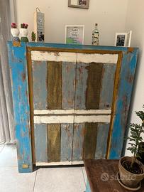 Splendido armadio etnico in legno di teak