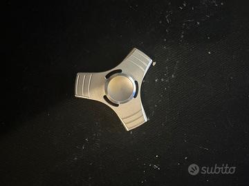 fidget spinner in alluminio