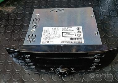 Autoradio originale.