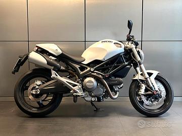 Ducati Monster 696 - 2010