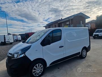 RENAULT TRAFIC FURGONE EURO 6