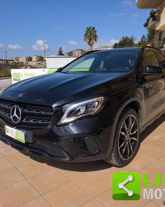 MERCEDES-BENZ GLA 200 d Automatic Sport