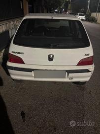 Macchina d’epoca
