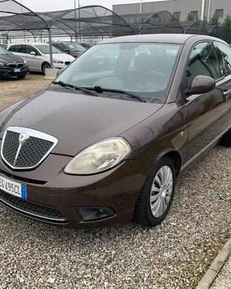 LANCIA Ypsilon 1.4 Platino Ecochic GPL