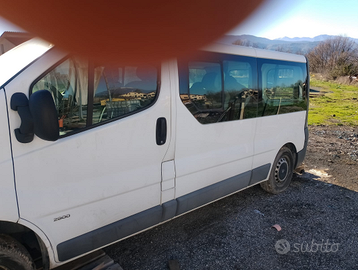 Veicolo commerciale Opel vivaro 900