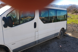 Veicolo commerciale Opel vivaro 900