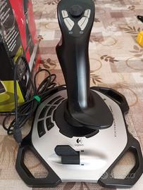 Joystick Logitech per PC o consolle