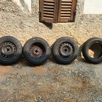 6 ruote estive e 4 cerchi in ferro 165/70/14