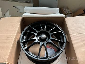 Cerchi oz ultraleggera 17 abarth 595