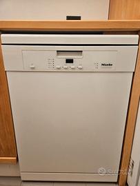 lavastoviglie miele polaris next