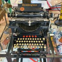 Macchina da scrivere Remington