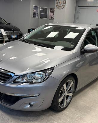 Peugeot 308 1.6 e-HDi 115 CV Stop&Start Allure