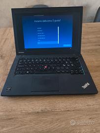 Lenovo PC portatile 
