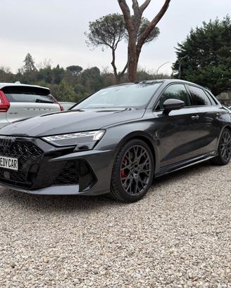 Audi A3 RS 3 SPB TFSI quattro S tronic