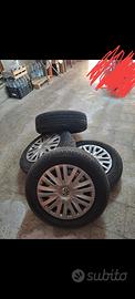 pneumatici e cerchi