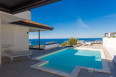 Villa di lusso con piscina a Cefalù