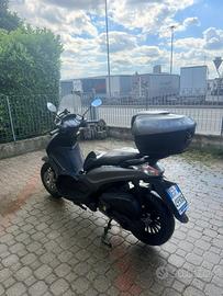 Piaggio Beverly 300