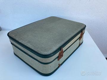 Valigia vintage anni 50 in cartone pressato