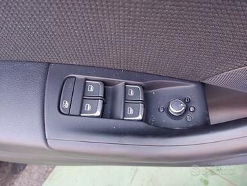 Comando vetri ant sx AUDI Q3 del 2017