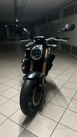 CB 650 R E-CLUTCH 2025