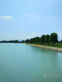 Lago con Bar Ristorazione e Pesca Sportiva