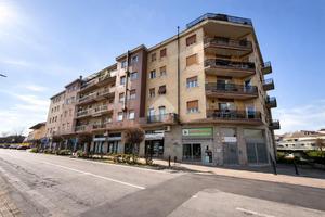 2 LOCALI A USMATE VELATE