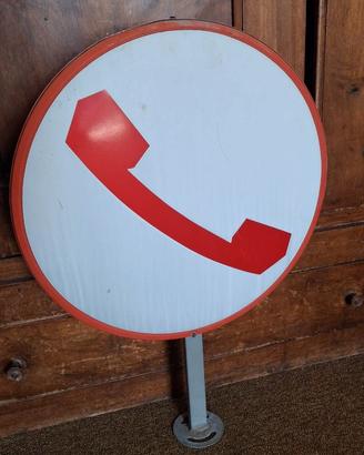 Insegna telefonica
