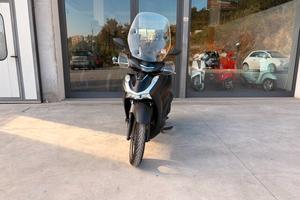 Honda SH 125 sport