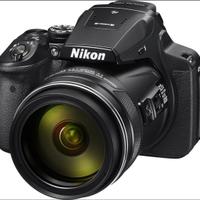 Nikon P900 come nuova.