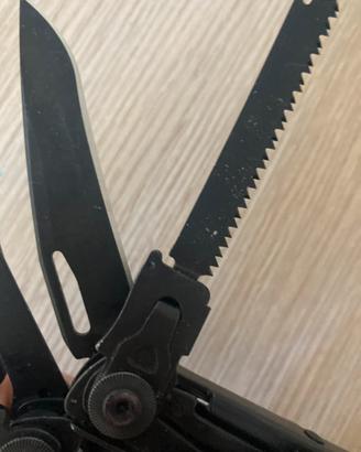 Leatherman Surge