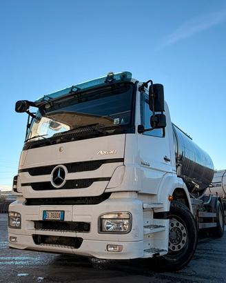 Mercedes axor 18-330 - 2012