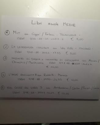 Libri scolastici usati scuole medie