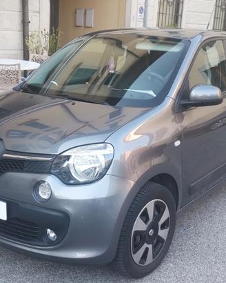 Renault Twingo SCe EDC Lovely