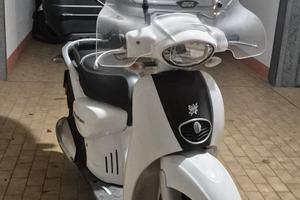 Aprilia Scarabeo 50 4t solo 3650km pari al nuovo
