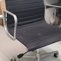 sedia ufficiochair EA108 by Charles and Ray Eames 