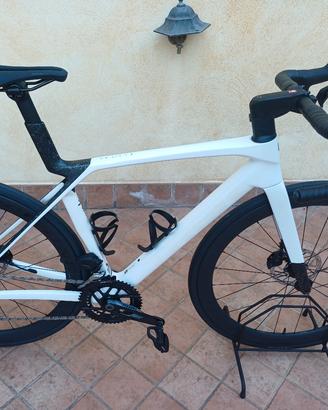 bici  da  corsa  treck  madone. sl6 nuova  