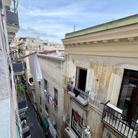 3 LOCALI A NAPOLI