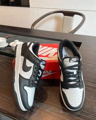 Nike Air Force 1 Bianco Nero 42 Nuove Originali