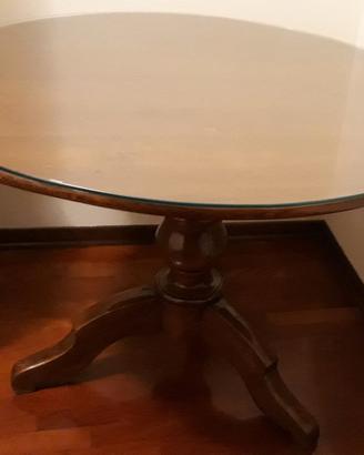 Ampio TAVOLO ROTONDO in legno di noce.