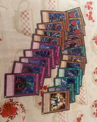 base deck mondo oscuro yugioh
