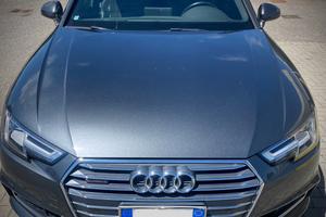 Audi A4 | S-Line interno ed esterno.