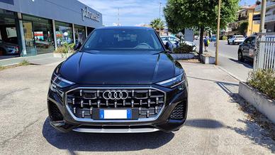 AUDI Q8 45 TDI quattro tiptronic Sport "22"VIRTU
