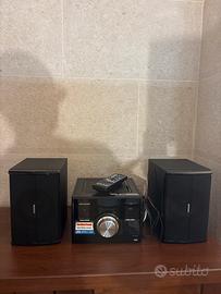 Stereo/radio sharp come nuovo